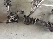 I only used the mounting plates off the c63amg so I didn't use a bracket for the front.