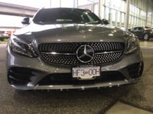 The vastly improved face of the 2019 AMG Night Package C300 !