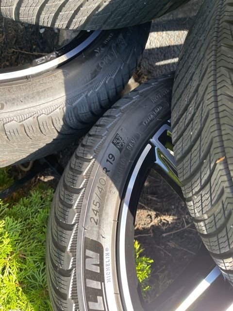 Wheels and Tires/Axles - 19" Staggered E43 AMG Wheels, Michelin Pilot Alpin 5 Snow tires, TPMS, Perfect! - Used - 2014 to 2021 Mercedes-Benz E43 AMG - Summit, NJ 07902, United States