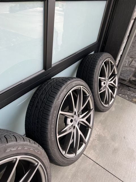 Wheels and Tires/Axles - 19" staggered Niche Misano Wheels with Nitto Motivo Tires - Used - 2014 to 2018 Mercedes-Benz C300 - Vancouver, BC V3G1C2, Canada