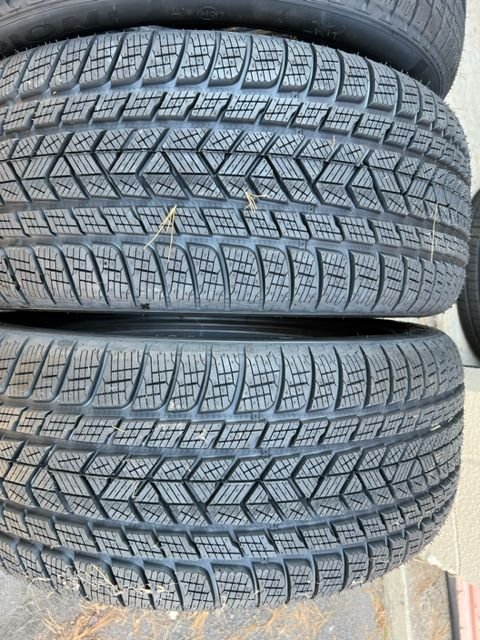 Wheels and Tires/Axles - Brand new staggered 21" snow tires for GLE and GLS - New - -1 to 2024  All Models - -1 to 2024  All Models - Summit, NJ 07902, United States