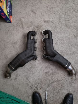 Not too bad for a first time wrapping headers. I cant wait to find time to install them!