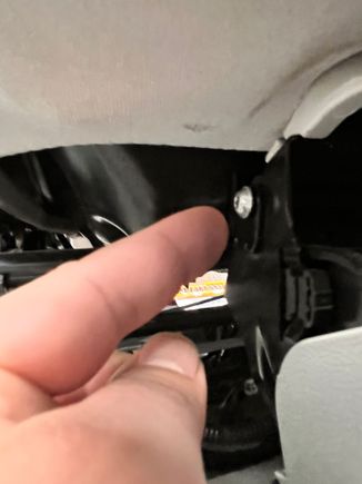This is the inner screw. It’s a t25. Use a short screwdriver to remove. 