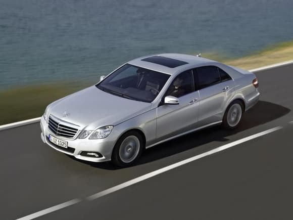 Mercedes-Benz E-Class 2010