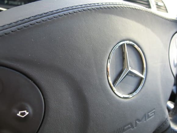 AMG leather stitched airbag