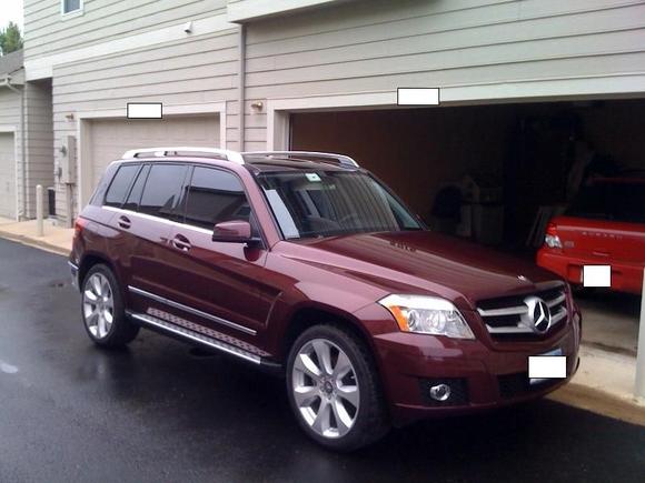 2010 GLK350 4MATIC

Barolo Red - Black MBTex Interior
- Premium 1 Package
- Multimedia Package
- Appearance Package
- Brushed Aluminum Running Boards