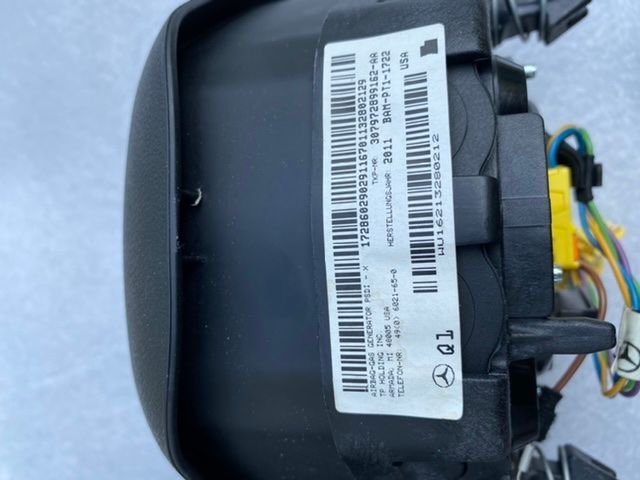 Interior/Upholstery - W204 C63 AMG OEM Steering Wheel and Airbag - Used - Richmond, VA 23231, United States