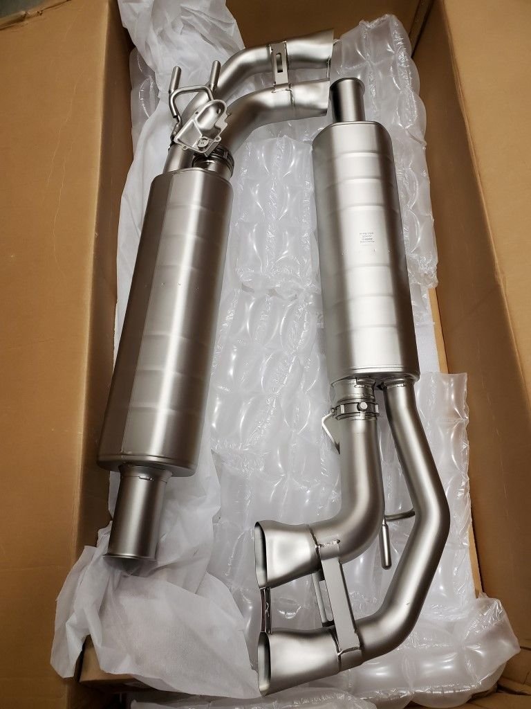 Engine - Exhaust - Brand New Akrapovic Evolution Titanium Muffler kit G63/G550 - New - 2019 to 2020 Mercedes-Benz G63 AMG - 2019 to 2020 Mercedes-Benz G550 - Kingston, ON K7K7E6, Canada