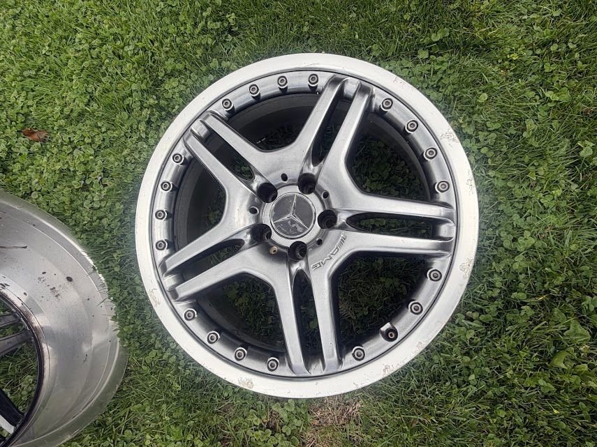 Wheels and Tires/Axles - Mercedes-Benz AMG Wheels 2-Piece SL65 S65 CLS55 E63 19" Staggered Front Rear OEM - Used - 2006 to 2013 Mercedes-Benz CLS-Class - Robinson`, PA 15108, United States