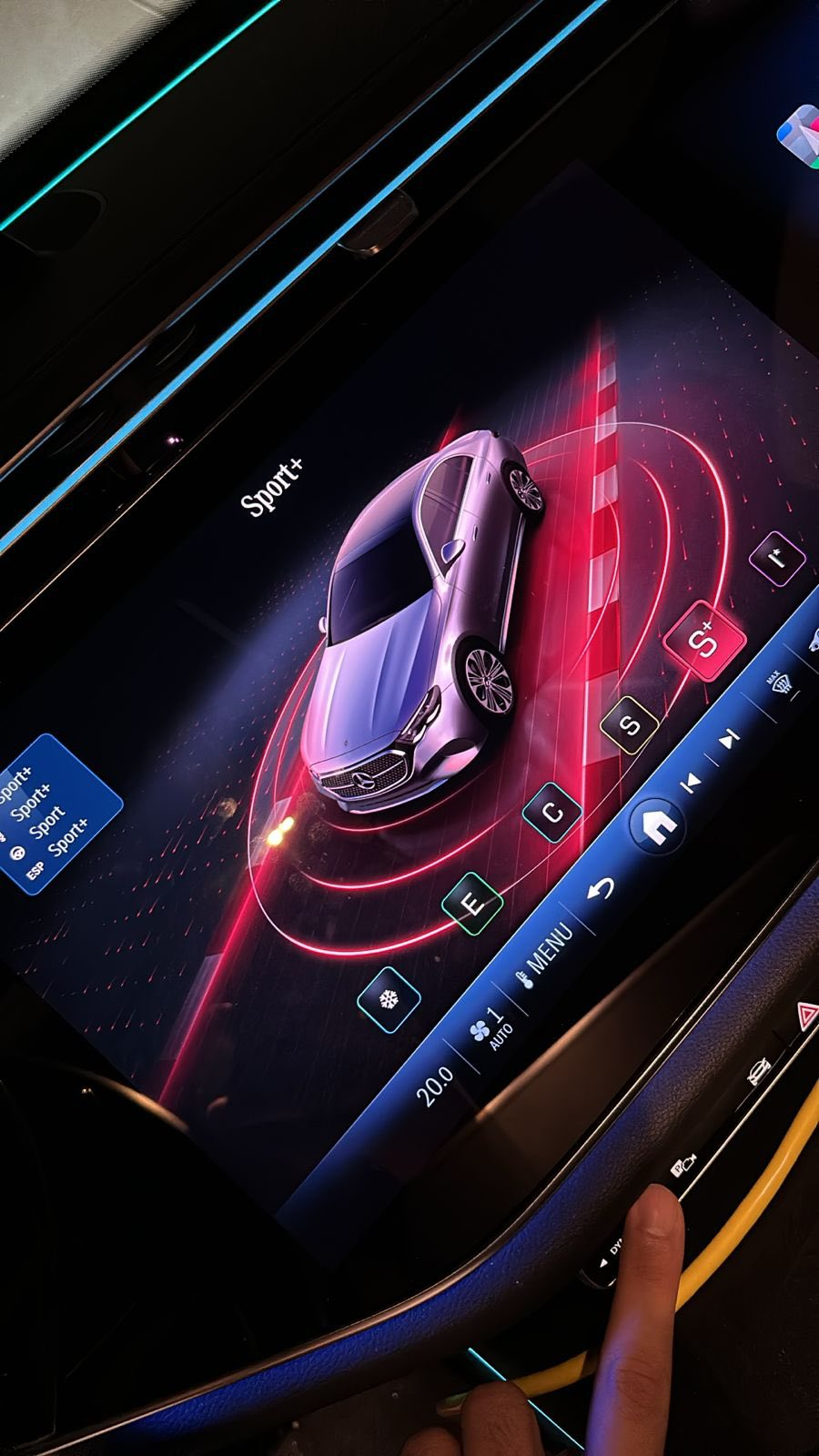 Sport + and Snow Mode are activated in W214 E300 2024