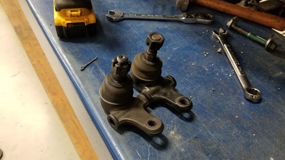 SuperMiata lower ball ball joints (OEM geometry) replacing the extended lower ball joints. Gaining back 0.2 adjusted weight-to-power ratio for doing this.