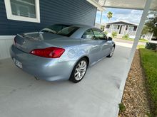 2011 Infinity G37 Convertible 