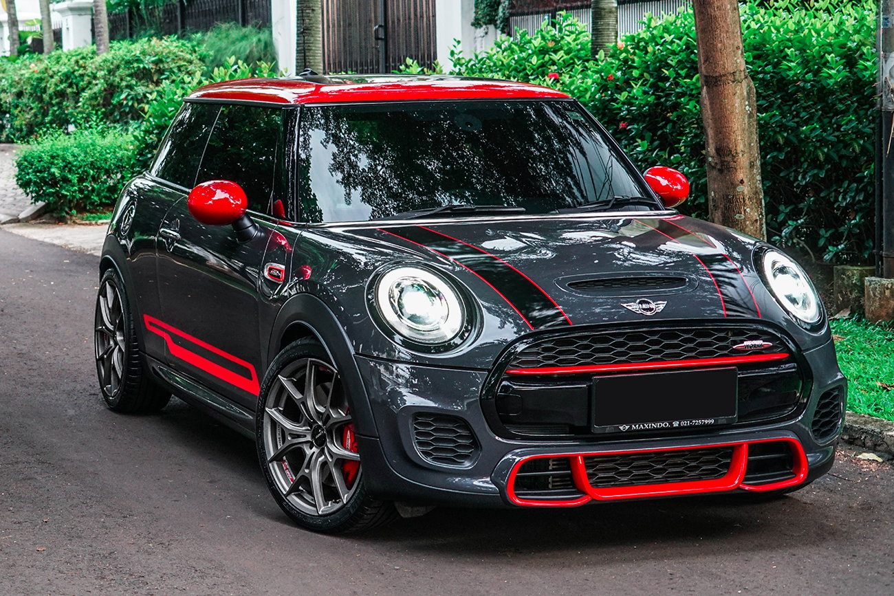 2021 F56 LCI2 18” wheel replacement? - North American Motoring