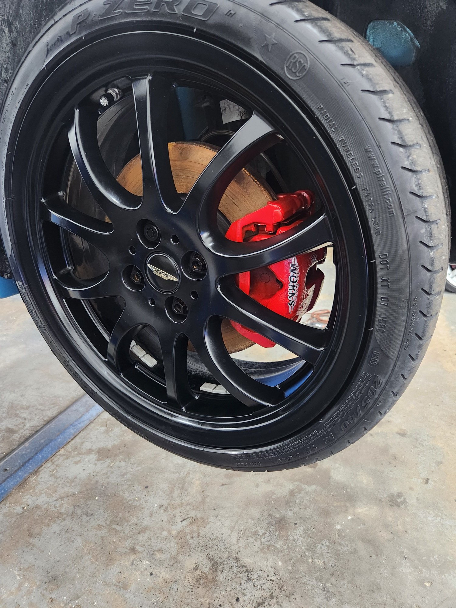 Brakes - R53 jcw front calipers - Used - 2002 to 2008 Mini Cooper - Miami, FL 33012, United States