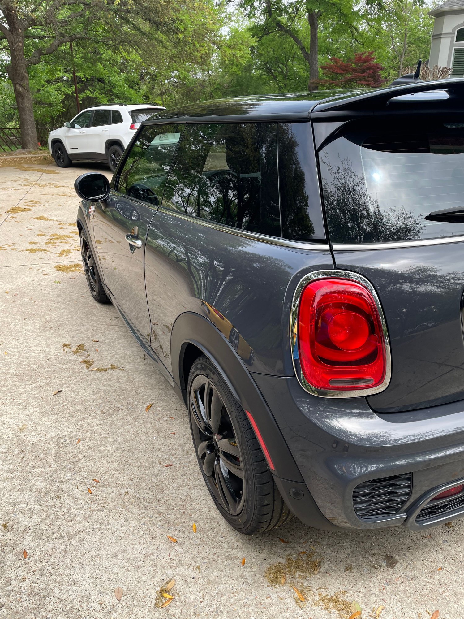2018 Mini F56: Mini Hatch/Hardtop - 2018 Mini JCW 2DR - Used - VIN Wmwxm9c51j2g49665 - 41,000 Miles - 4 cyl - 2WD - Automatic - Hatchback - Gray - Plano, TX 75093, United States