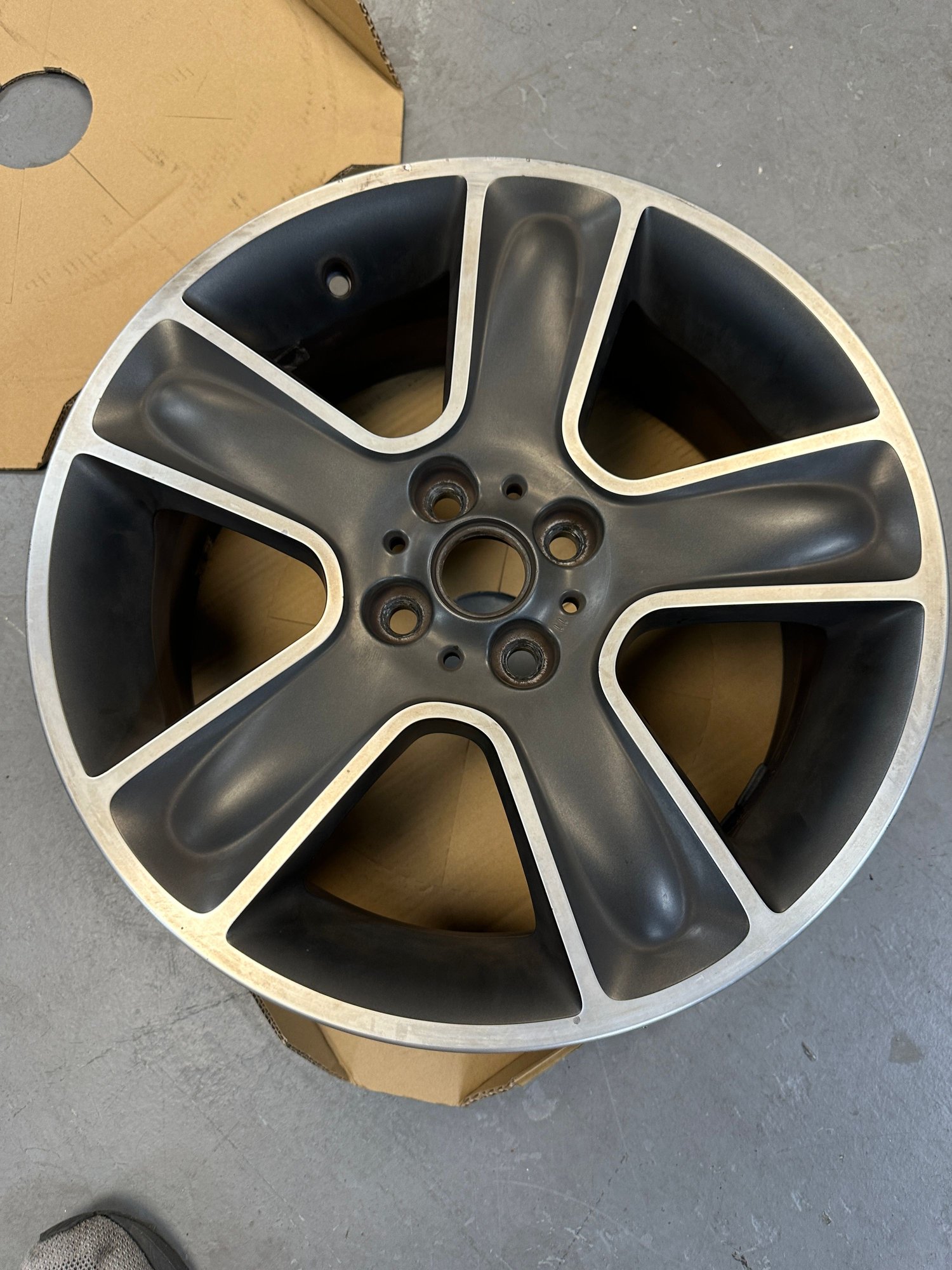 Wheels and Tires/Axles - R111 Black Star Bullet Wheels - USED - Used - 2002 to 2013 Mini Cooper - Clearwater, FL 33763, United States