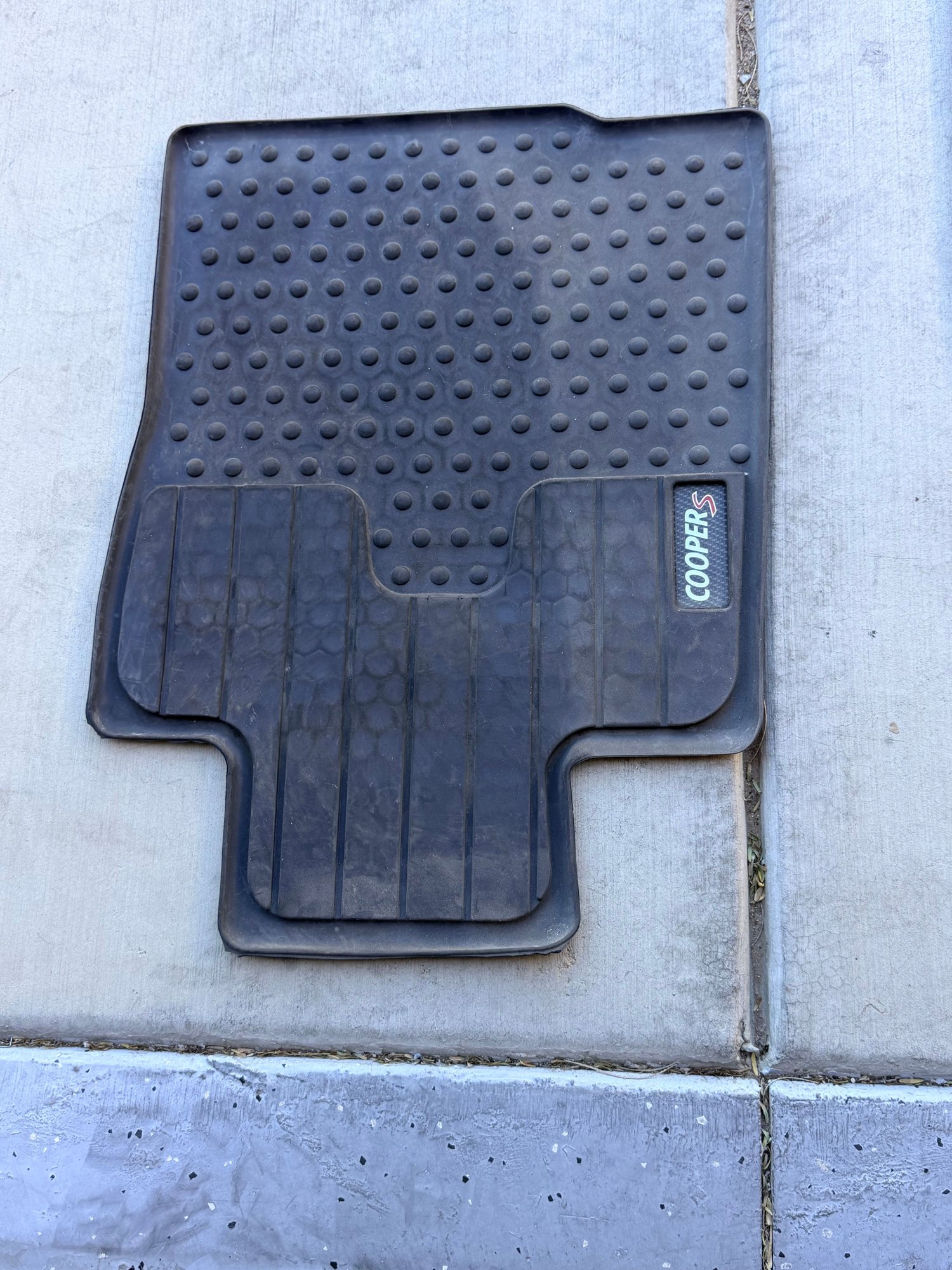 Miscellaneous - R60-R61 parts - Used - All Years  All Models - Henderson, NV 89015, United States