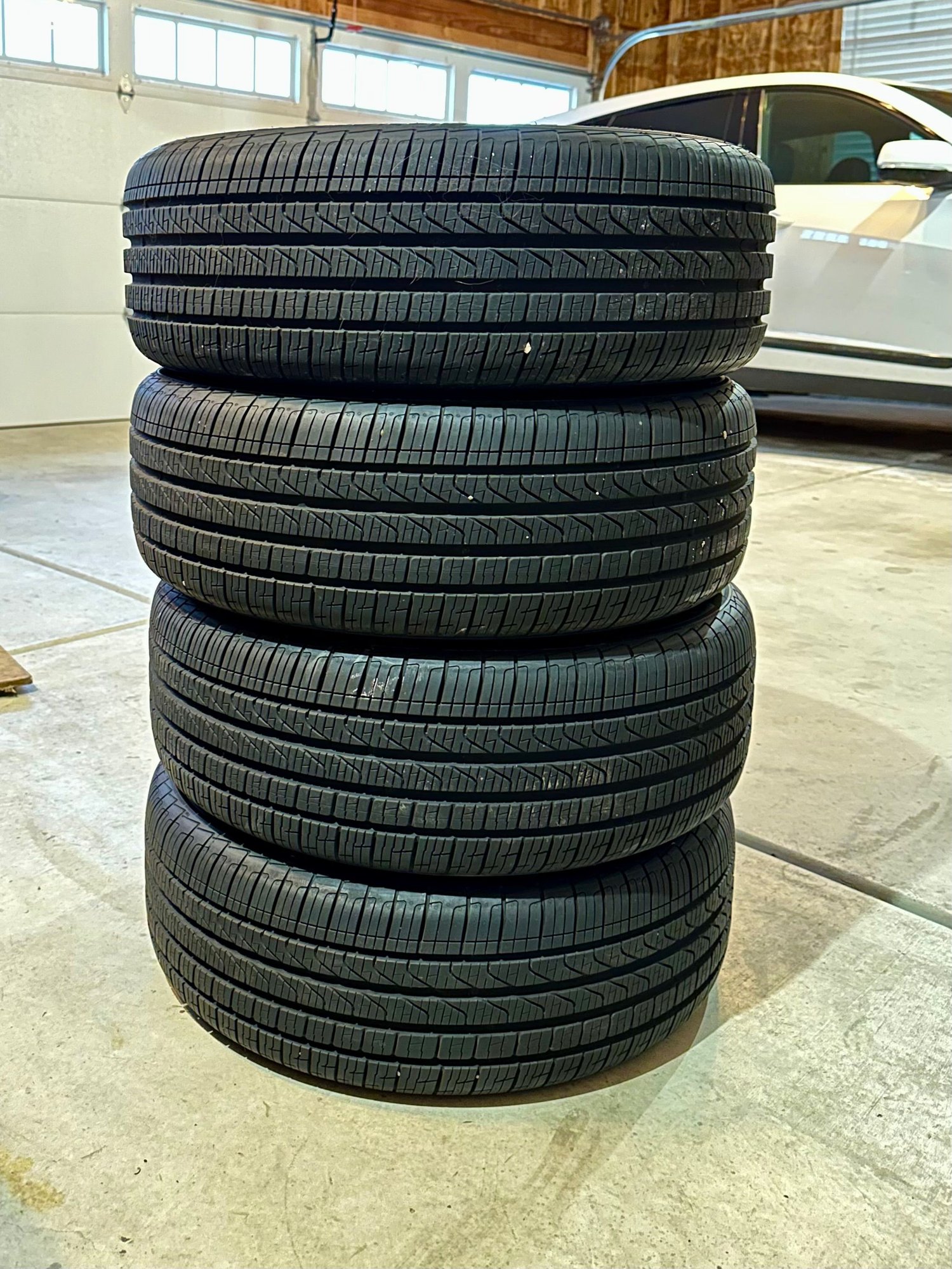 Wheels and Tires/Axles - Pirelli Cinturato P7 Run Flat 205/45/17 - Used - All Years Mini F56: Mini Hatch/Hardtop - Pewaukee, WI 53072, United States