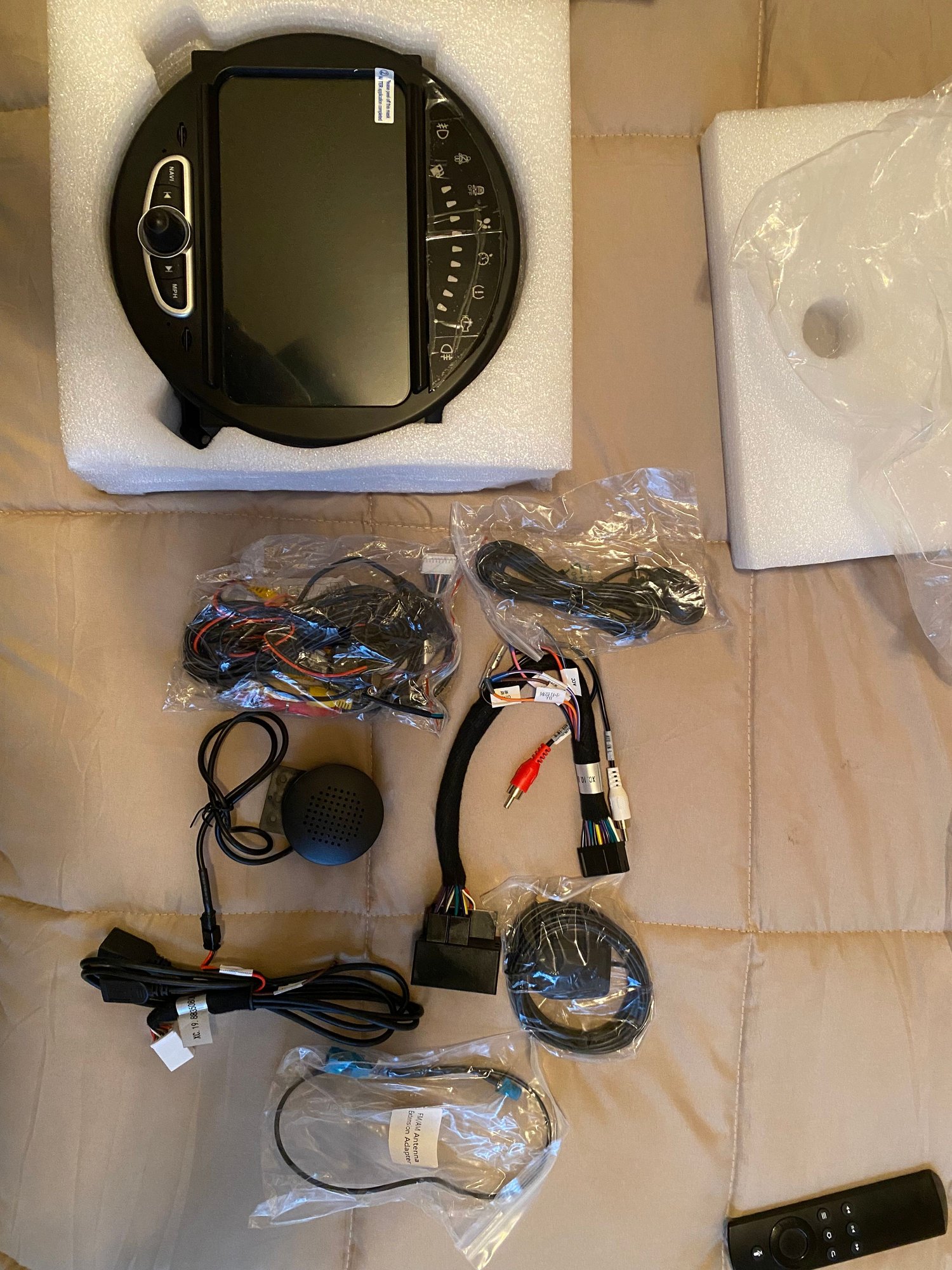 Audio Video/Electronics - R5x-R6x Android & Apple Carplay Radio w/backup Cam - New - -1 to 2024  All Models - Orlando, FL 32825, United States