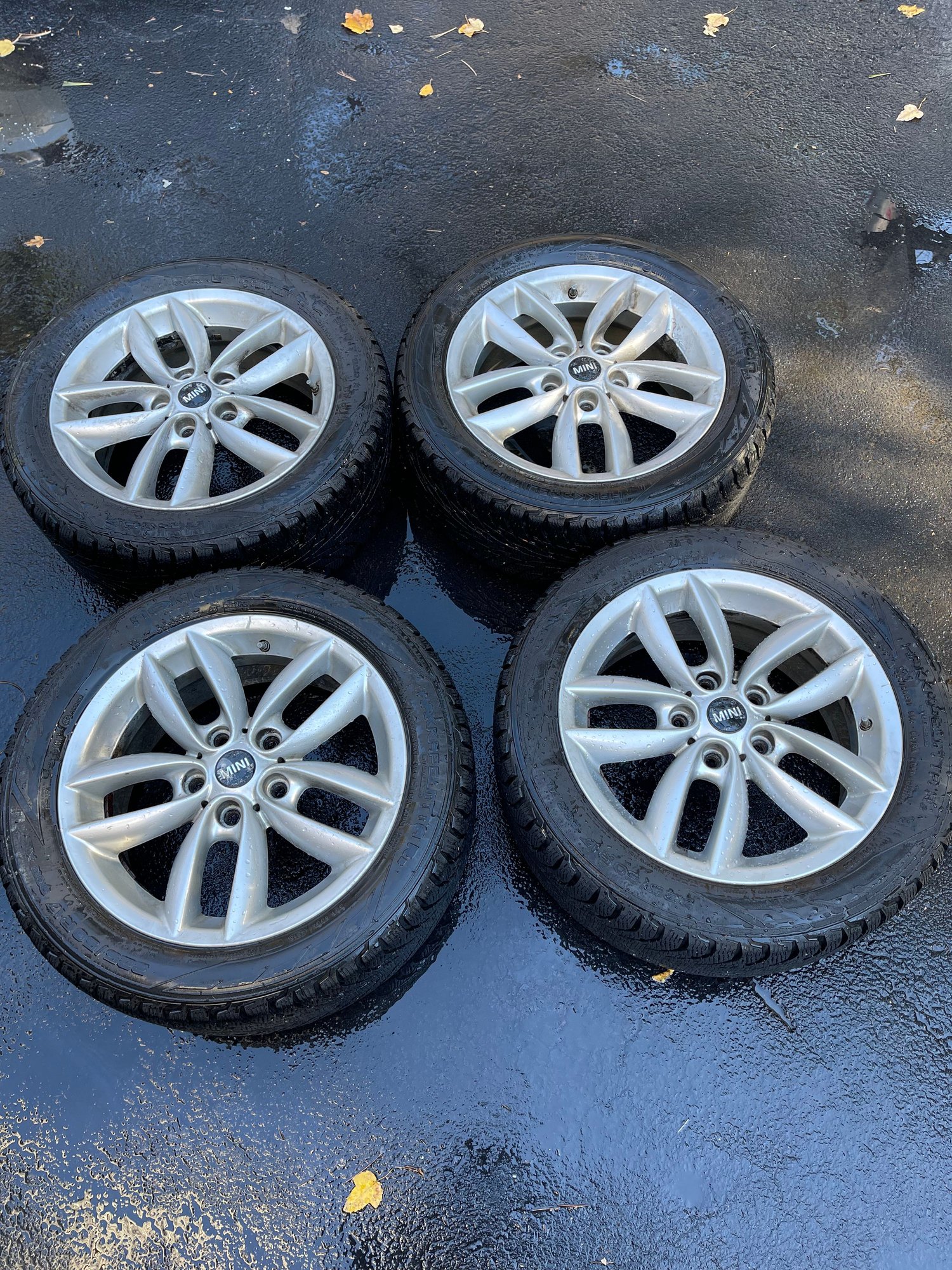 Wheels and Tires/Axles - MINI Countryman 2011-2016 17" Winter Wheels and Snow Tire Package - Used - 2011 to 2016 Mini R60: Countryman - Norwell, MA 02061, United States