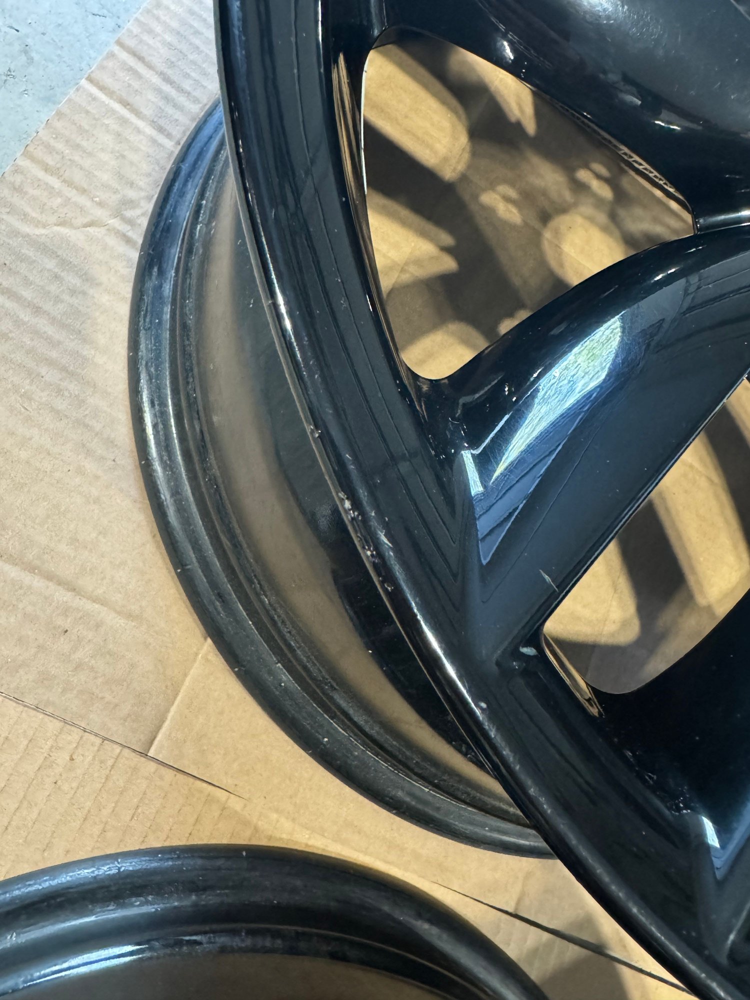 Wheels and Tires/Axles - R124 Double Spoke Wheels Black - Used - 2011 to 2016 Mini Countryman - Savannah, GA 31406, United States