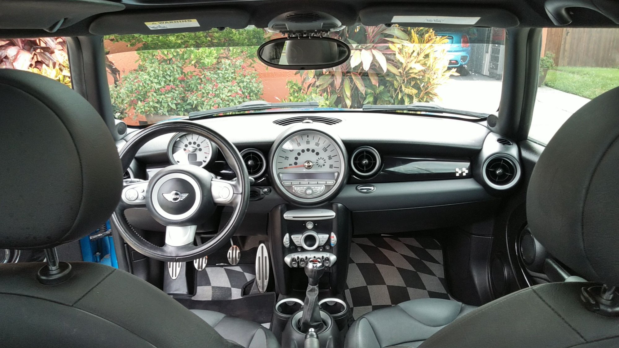 2009 Mini Cooper - Mini Cooper JCW 2009 - Used - VIN WMWMF935X9TF97438 - 129,304 Miles - 4 cyl - 2WD - Manual - Hatchback - Blue - Lakeland, FL 33803, United States