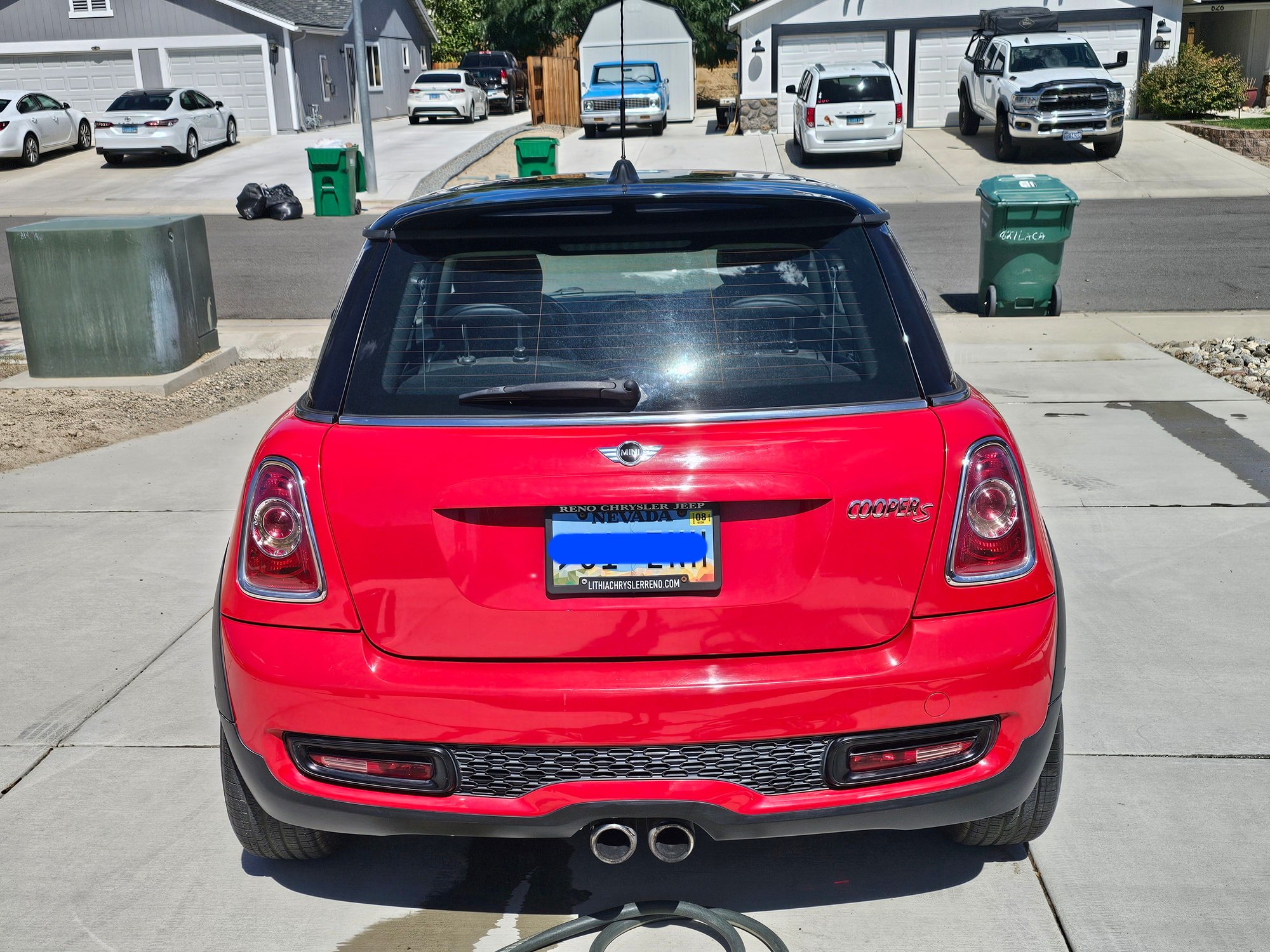 2012 Mini R56: "Mk II" Mini Hatch/Hardtop range - 2012 R56 S 6 speed manual - Used - VIN WMWSV3C54CTY28166 - 101,000 Miles - 4 cyl - 2WD - Manual - Hatchback - Red - Carson City, NV 89701, United States