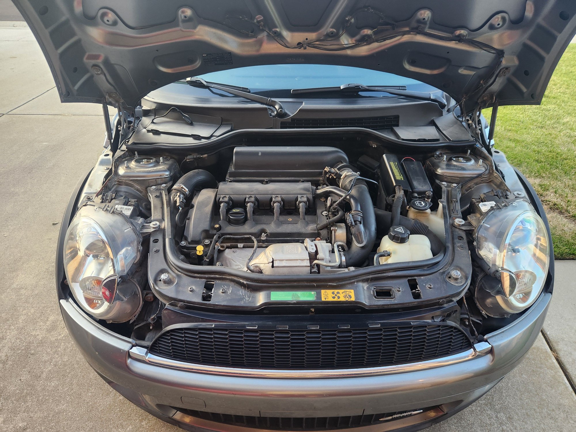 2009 Mini R56: "Mk II" Mini Hatch/Hardtop range - 2009 Cooper JCW R56, 52,000 miles, suspension and brake upgrades - Used - VIN WMWMF935X9TF97116 - 52,000 Miles - 4 cyl - 2WD - Manual - Hatchback - Gray - Camarillo, CA 93010, United States