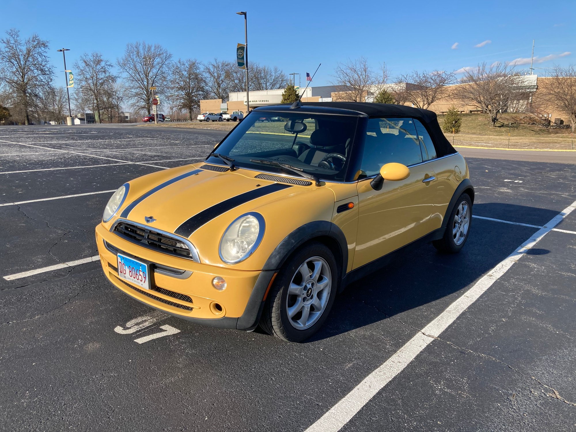 2007 Mini R52: "Mk I" Mini Convertible - 2007 MINI Cooper Convertible with Manual 5sp - Used - VIN WMWRF33517TF66529 - 202,000 Miles - 4 cyl - 2WD - Manual - Convertible - Yellow - St. Louis, MO 63102, United States