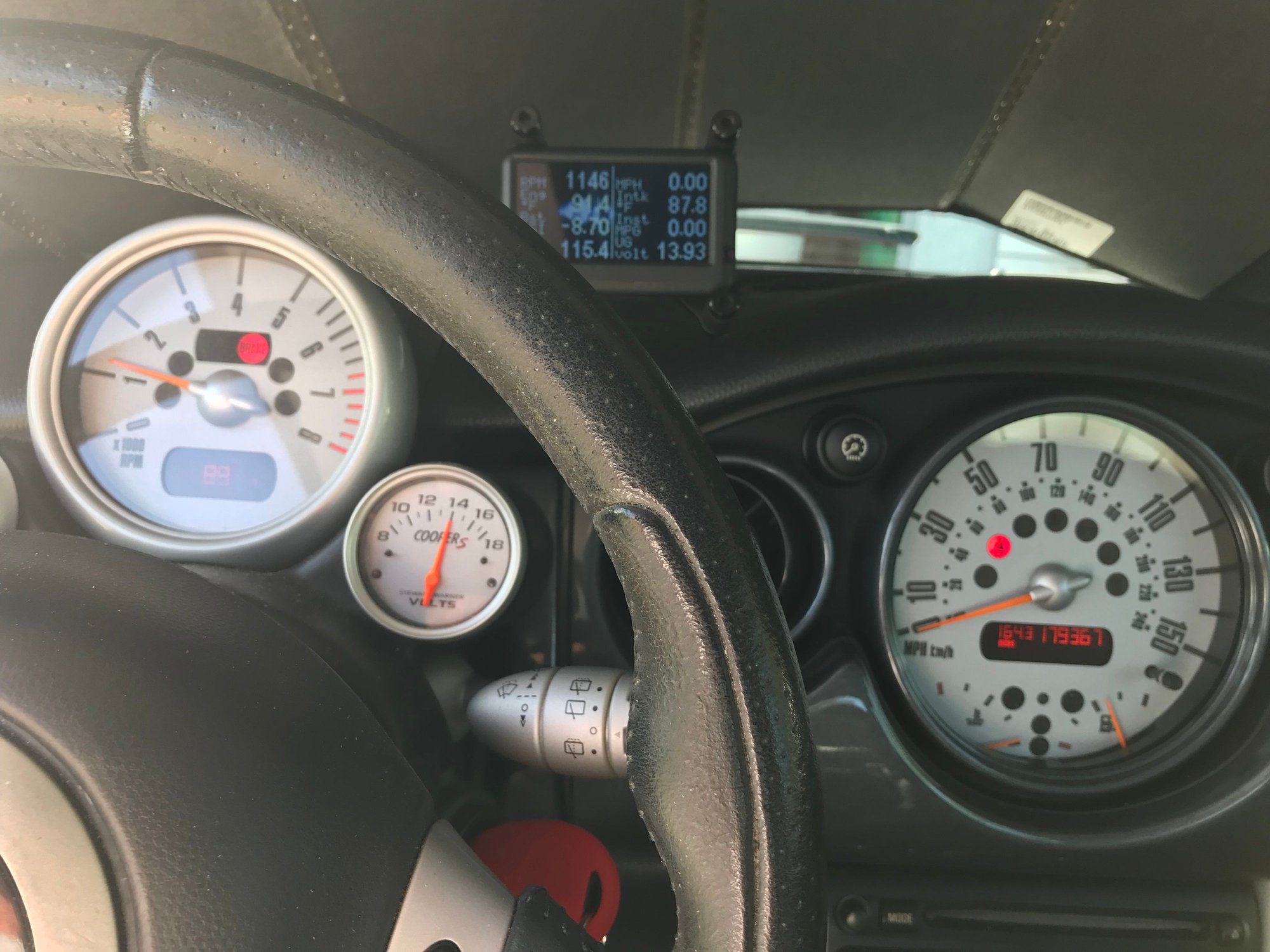 2004 Mini R53: "Mk I" Mini Cooper S - 2004 MINI Cooper S for sale - Used - VIN WMWRE33454TD75394 - 179,350 Miles - 4 cyl - 2WD - Manual - Hatchback - Red - Cocoa, FL 32927, United States