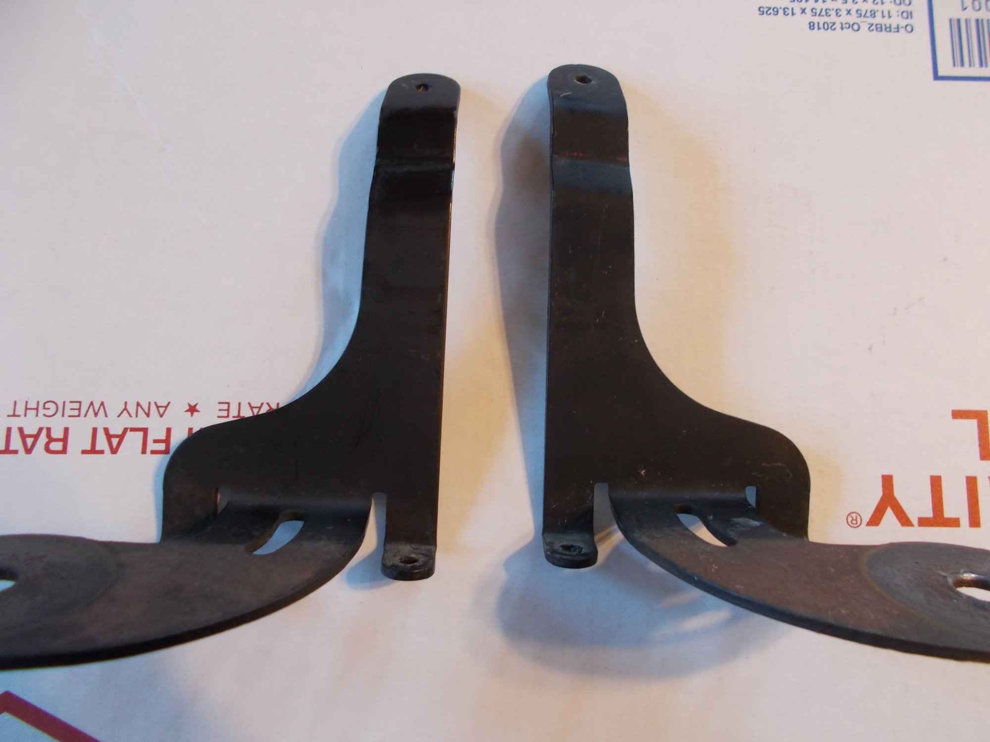 Lights - Pair of OEM MINI Rally Light Brackets. R50, R52, R53. - Used - 2002 to 2006 Mini R53: "Mk I" Mini Cooper S - Bryan, OH 43506, United States