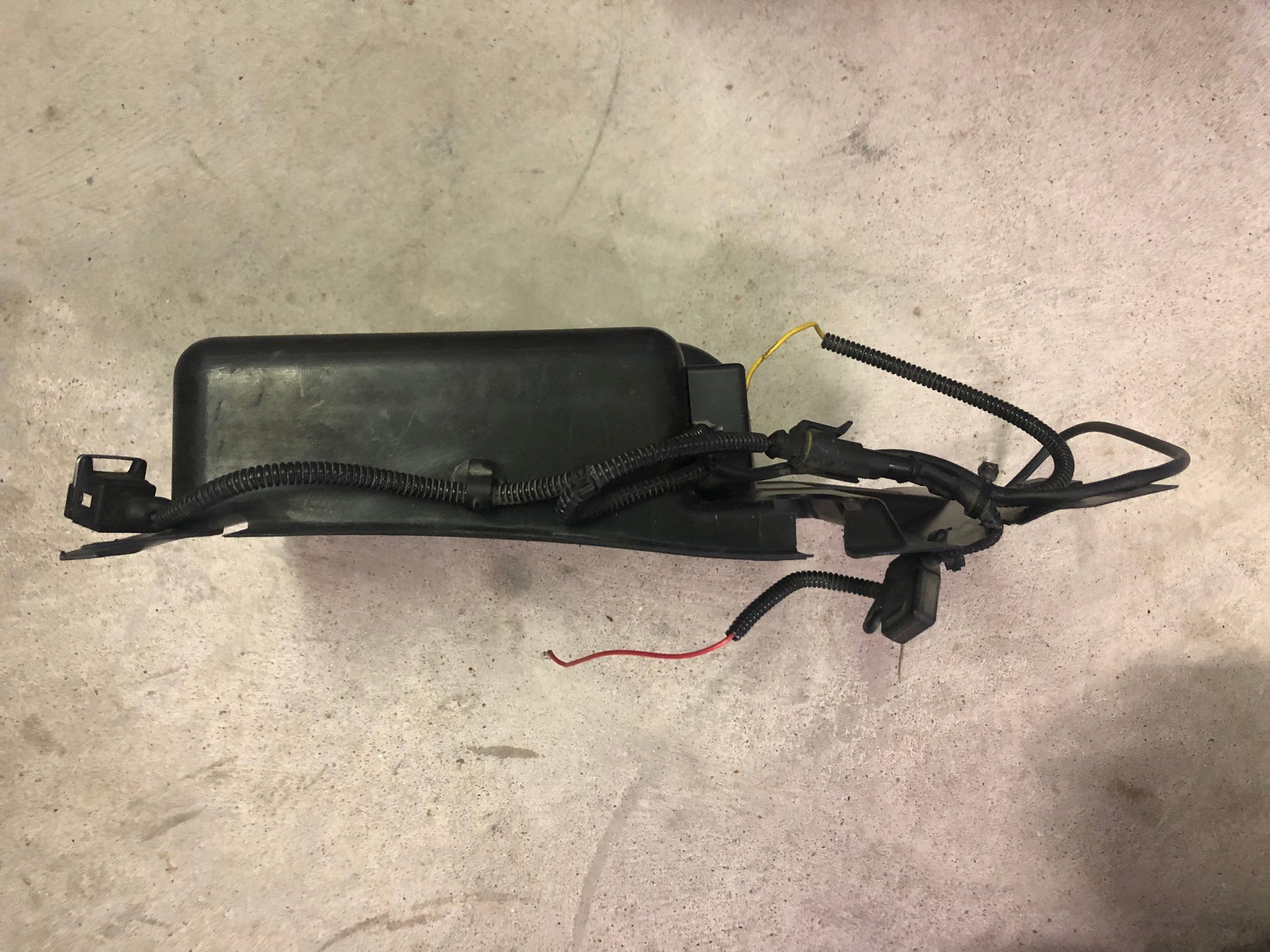 Engine - Intake/Fuel - Mini Cooper S JCW Air Intake Box With Partition 02-08 R53 R52 - Used - 2002 to 2008 Mini Cooper - Austin, TX 78738, United States