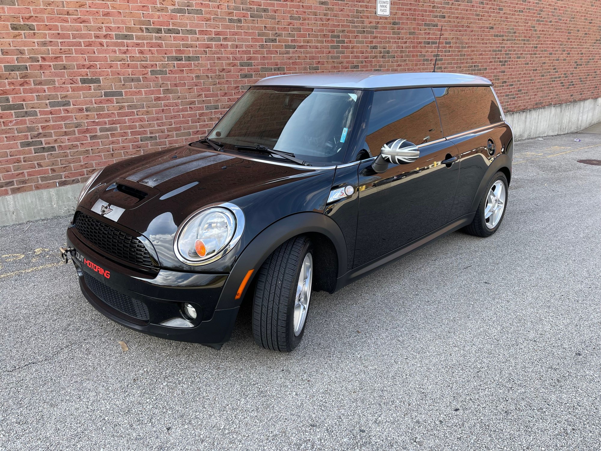 2009 Mini R55: "Mk II" Mini Clubman - 09 Clubman S - Used - VIN WMWMM33579TP74026 - 175,200 Miles - 4 cyl - 2WD - Manual - Wagon - Black - Cincinnati, OH 45255, United States