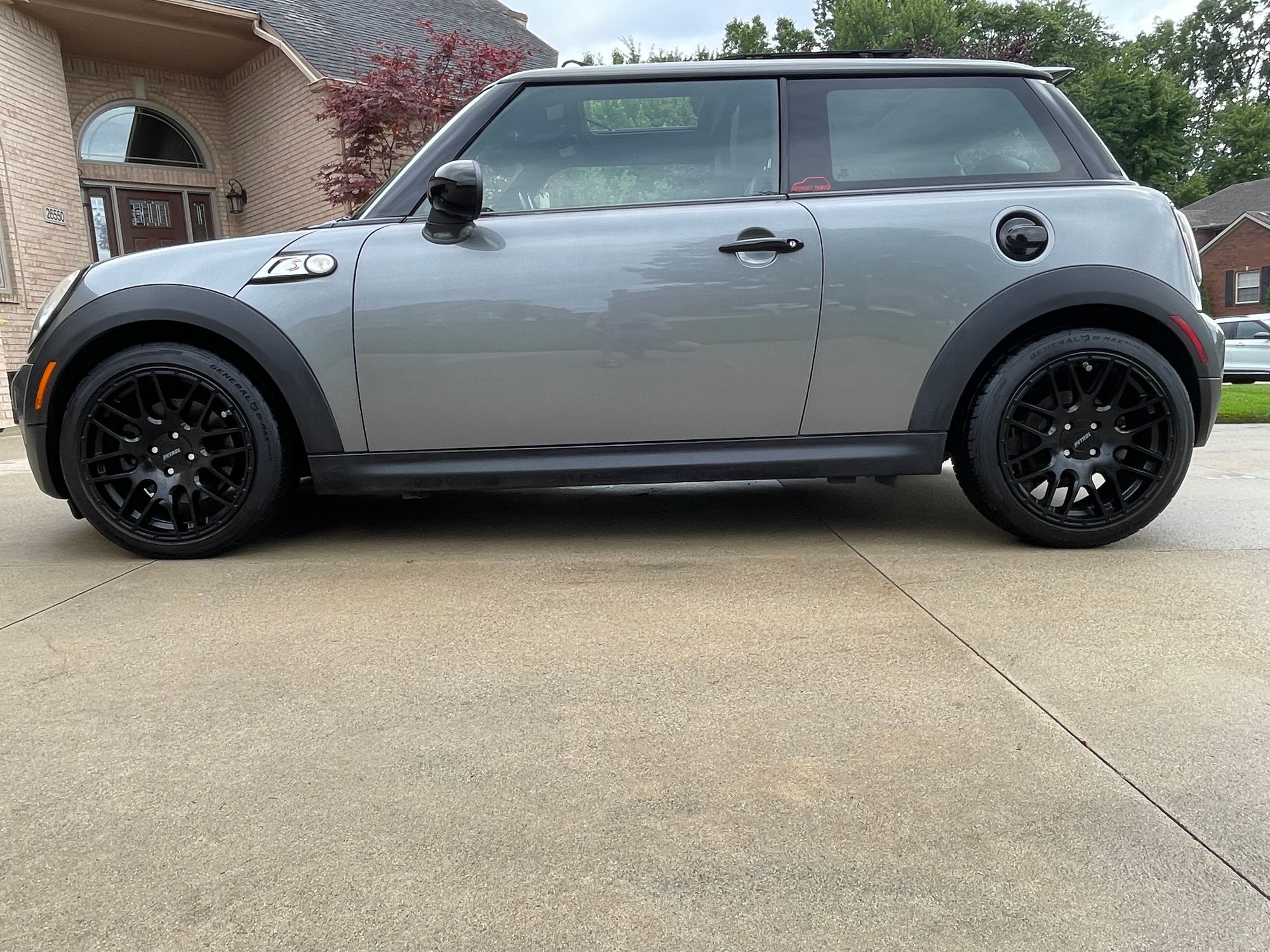 2010 Mini R56: "Mk II" Mini Hatch/Hardtop range - 2010 MINI Cooper S (R56) Stage 2 Tuned - Used - VIN WMWMF7C57ATZ70540 - 87,000 Miles - 4 cyl - 2WD - Automatic - Hatchback - Silver - Chesterfield Twp, MI 48051, United States