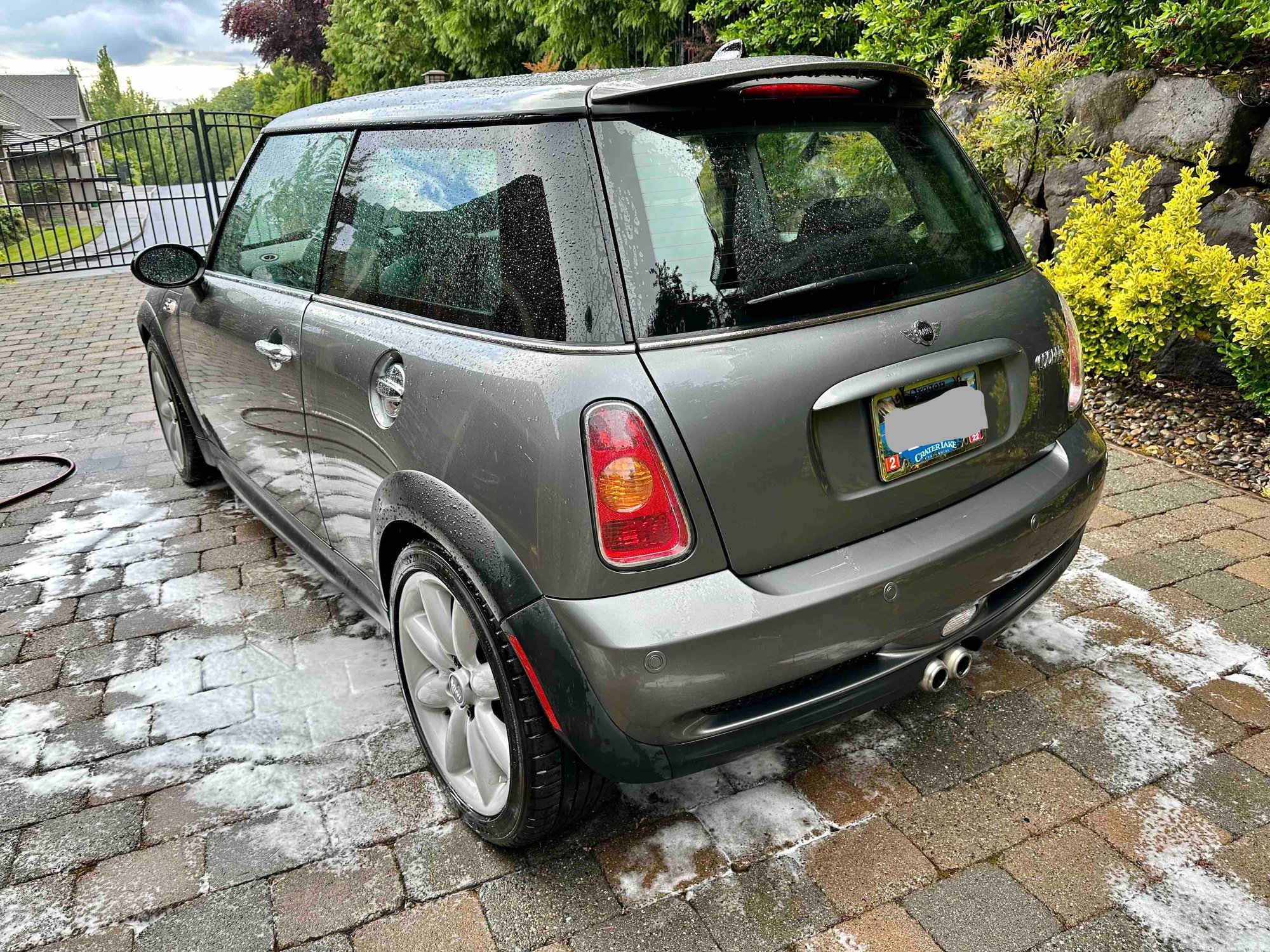2004 Mini R53: "Mk I" Mini Cooper S - 2004 MINI Cooper S - Loaded, only 81.5k miles, great condition, stock, extras! - Used - VIN WMWRE33494TD82199 - 81,450 Miles - 4 cyl - 2WD - Manual - Coupe - Silver - Portland, OR 97229, United States