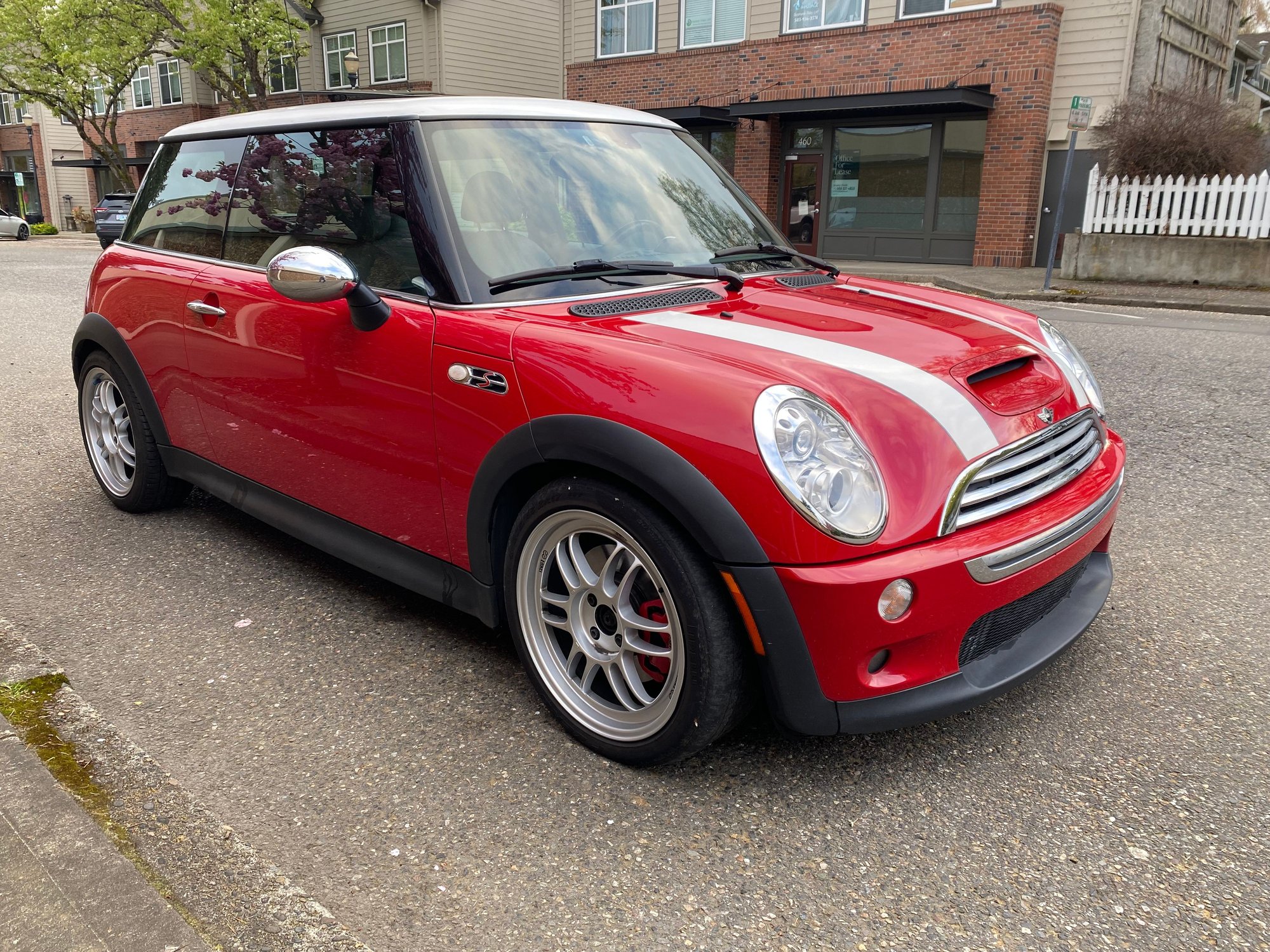2005 Mini R53: "Mk I" Mini Cooper S - 52k mile 2005 JCW - Used - VIN WMWRE33515TL11845 - 52,500 Miles - 4 cyl - 2WD - Manual - Coupe - Red - Portland, OR 97219, United States