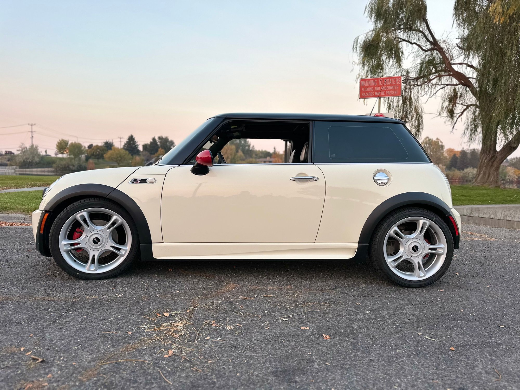 2006 Mini R53: "Mk I" Mini Cooper S - 2006 Mini Cooper Factory JCW - Used - VIN WMWRE33506TL20926 - 106,000 Miles - 4 cyl - 2WD - Manual - Coupe - White - Idaho Falls, ID 83402, United States
