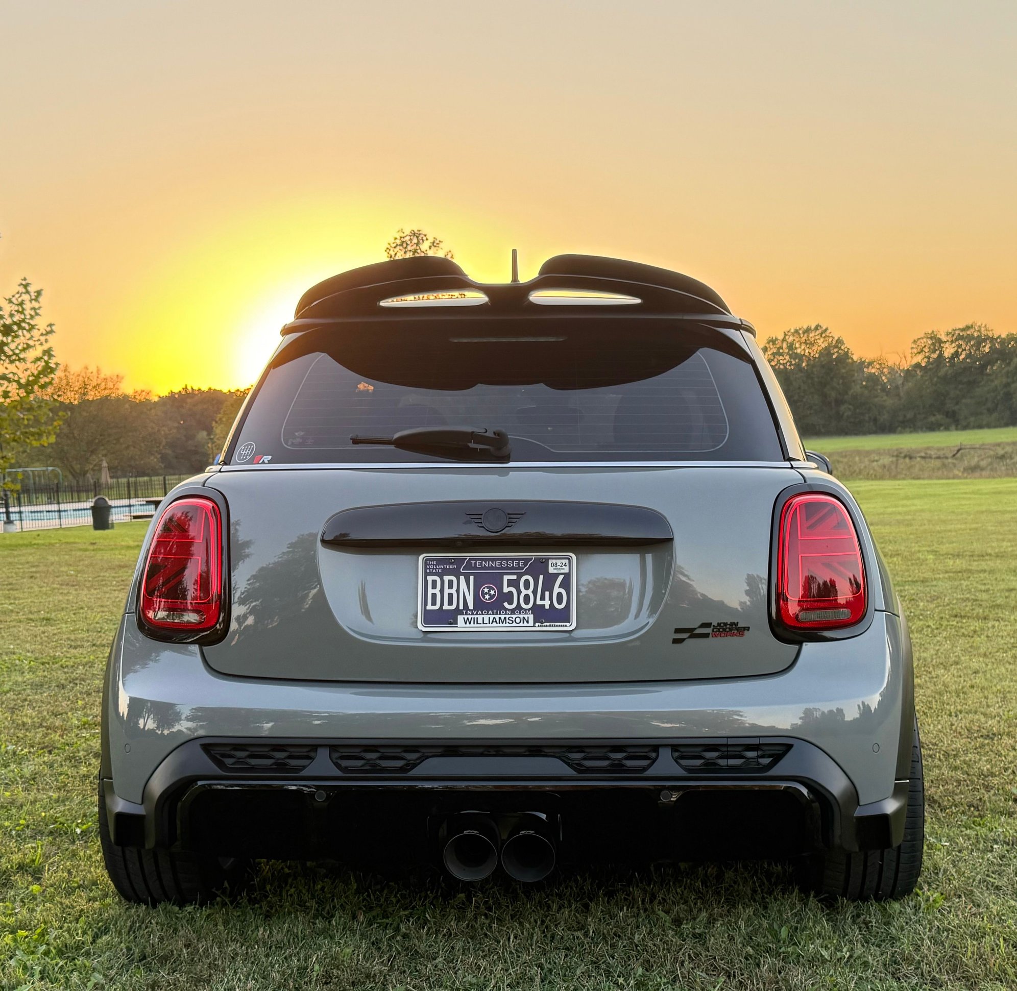 2023 Mini Hardtop - 2023 mini cooper jcw hardtop 6mt f56 - Used - VIN WMW73DH00P2S91287 - 16,500 Miles - 4 cyl - 2WD - Manual - Hatchback - Gray - Franklin, TN 37067, United States