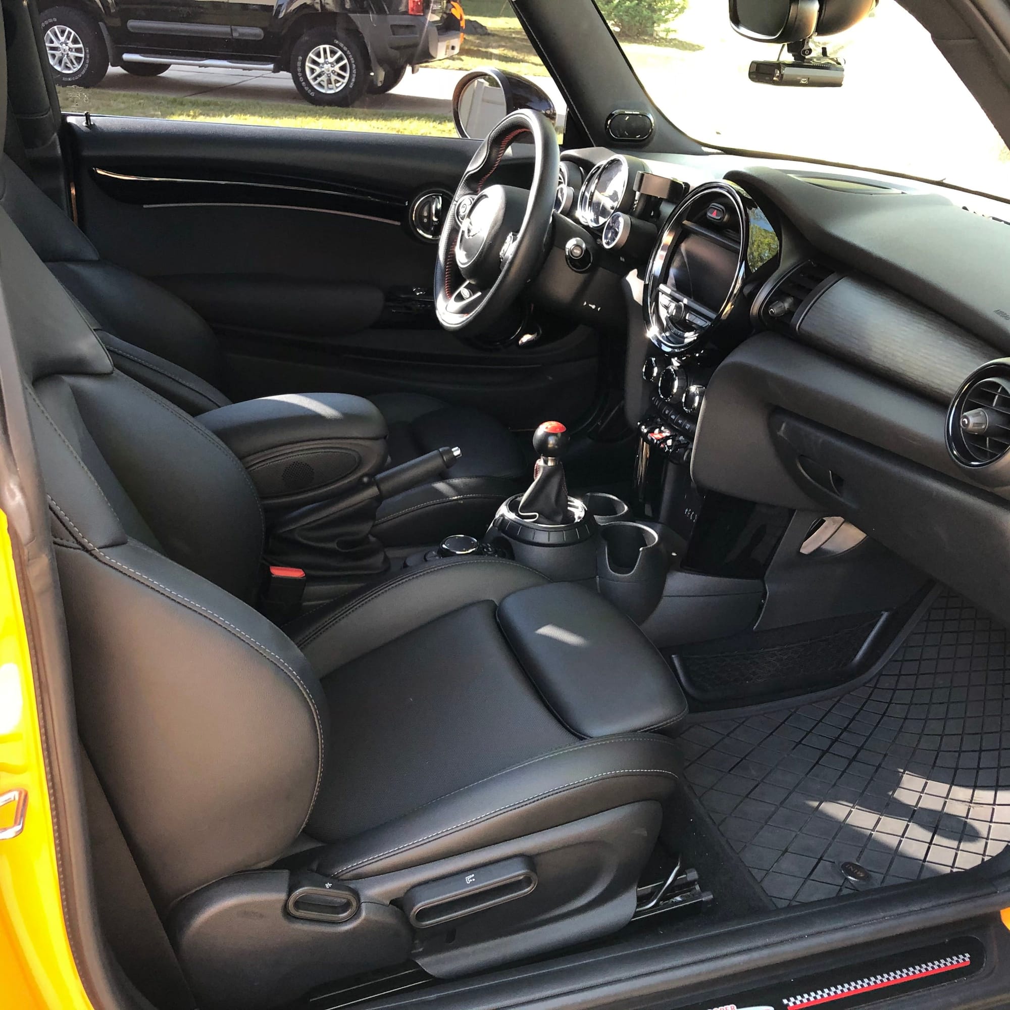 2017 Mini Cooper - Fully Loaded 2017 Mini Cooper S 6-Speed + Mods - Used - VIN WMWXP7C33H3C61951 - 37,000 Miles - 4 cyl - 2WD - Manual - Hatchback - Orange - Marlton, NJ 08053, United States