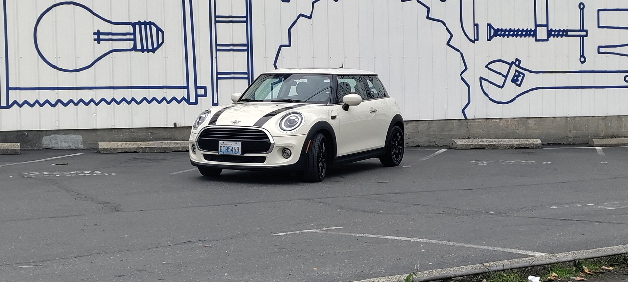 2020 Mini F56: Mini Hatch/Hardtop - 2020 MINI Hardtop Oxford Edition - Used - VIN WMWXR3C01L2L86757 - 29,651 Miles - 3 cyl - 2WD - Automatic - Coupe - White - Seattle, WA 98102, United States