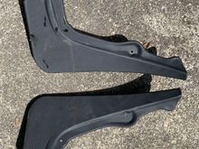 Rear mud guards