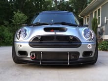 Happy Memorial Day!  Updated LED turn/DRL with added wrap help visually unify grill...