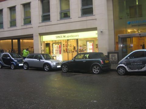 MINIs and SmartCars in London