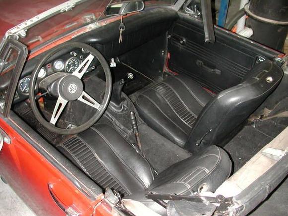 MG Interior 2