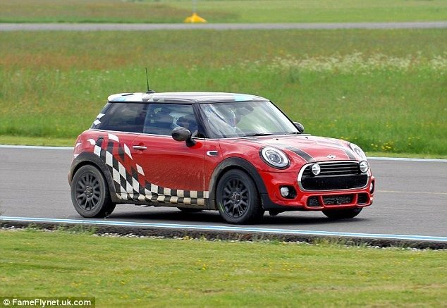 New Top Gear track and Mini Cooper - North American Motoring