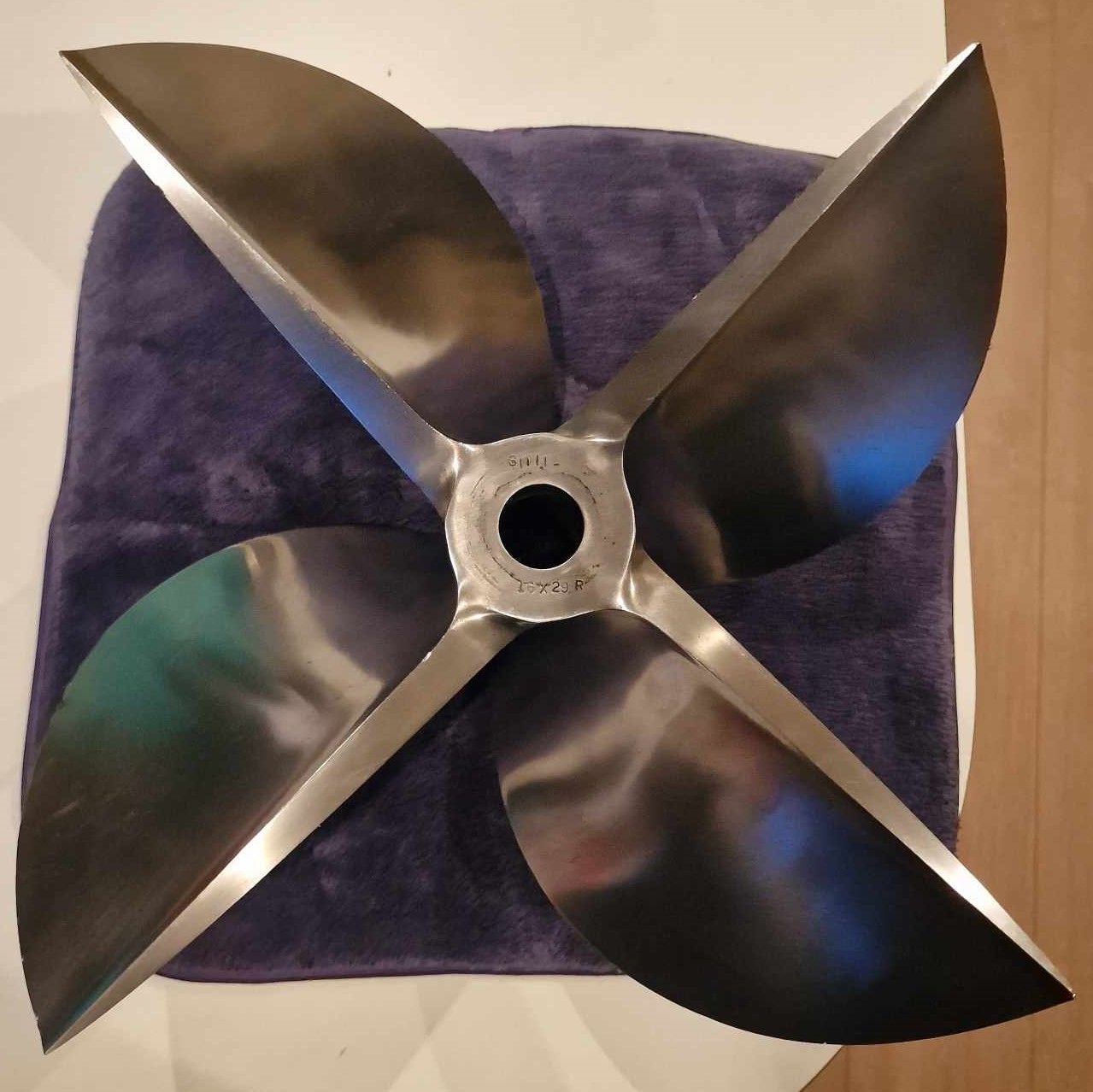 Is this a Hering prop? SM11L 16X29R