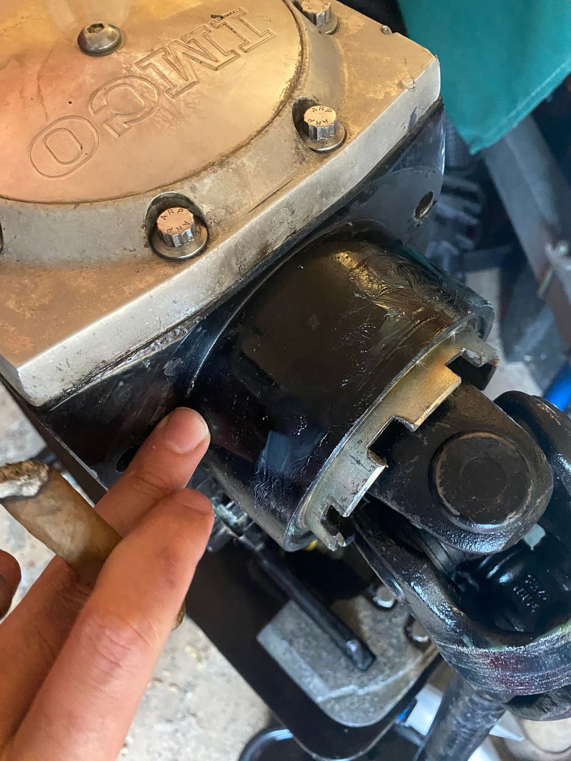 Drive seal to bellhousing