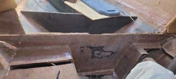 Bulkhead front of bed area