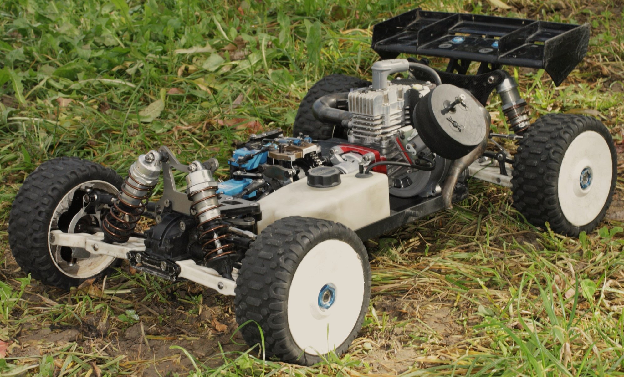 losi 5ive b conversion - jumping video - Page 2 - R/C Tech Forums