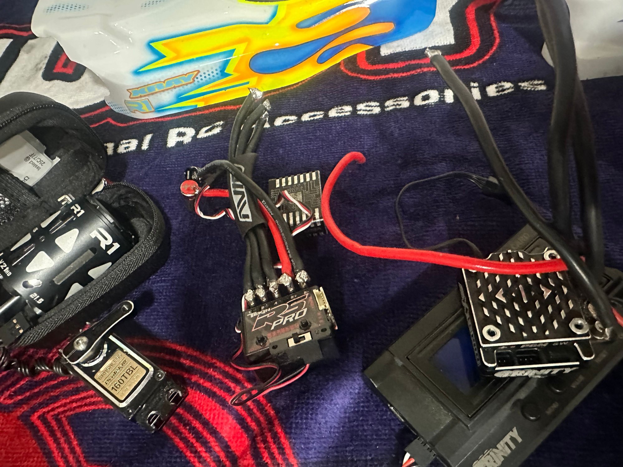 1/10 esc motors servos custom bodies & more R/C Tech Forums
